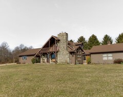 Koko talo/asunto Deerfield Retreat On 50-acres Super Secluded (Fayetteville, Amerikan Yhdysvallat)