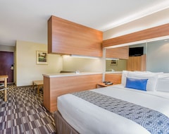 Hotel Microtel Inn & Suites by Wyndham Lillington/Campbell University (Lillington, USA)