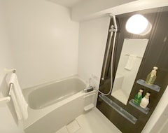 Hotel Comfort Plus (Okinawa, Japan)