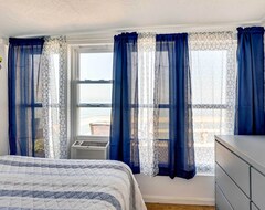 Casa/apartamento entero New! Lake Erie Beechaven Retreat On The Strip (Geneva, EE. UU.)