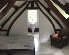 Cijela kuća/apartman Charming Normandy House In The Heart Of The Forest (Bézancourt, Francuska)