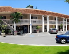 Khách sạn Caravelle Inn & Suites (San Jose, Hoa Kỳ)