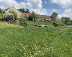 Toàn bộ căn nhà/căn hộ Belle Vue Farm Cottage (Fain-lès-Moutiers, Pháp)