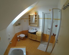 Cijela kuća/apartman Ferienwohnung Unterwellenborn (Unterwellenborn, Njemačka)