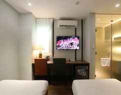 Lanura Apartments And Hotel (Ho Chi Minh, Vietnam)