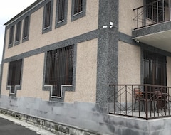 Tüm Ev/Apart Daire 3 Bedroom 2 Bathroom Private House With Pool And Private Parking (Ararat, Ermenistan)