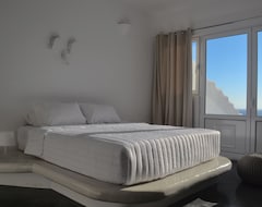 Khách sạn Golden Beach Resort Anafi (Chora, Hy Lạp)