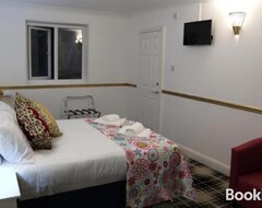 Otel 4 Sisters Inn (Lincoln, Birleşik Krallık)