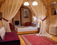 Hotelli Mithra Cave Cappadocia (Göreme, Turkki)