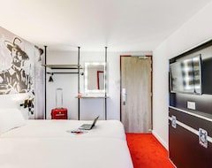 Khách sạn ibis Styles Paris Saint Denis Plaine hotel (Saint-Denis, Pháp)