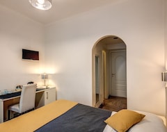 Hotel Four Rivers Suite (Rome, Italy)