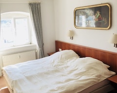 Casa/apartamento entero Romantische Ferienwohnung Auf 55qm Im Alten Kurhaus (Bad Alexandersbad, Alemania)