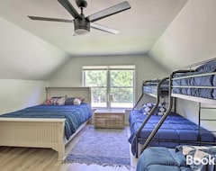 Koko talo/asunto Modern Eckerty Home With Deck On Patoka Lake! (French Lick, Amerikan Yhdysvallat)