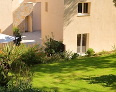 Toàn bộ căn nhà/căn hộ Between Sea And Mountains, Find Calm In One Of Our Villas (Valle-di-Mezzana, Pháp)