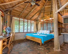 Hotel La Cusinga Eco Lodge (Uvita, Kostarika)