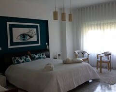 Cijela kuća/apartman Villa Design, Casa Principal Em Condomínio Fechado, Acesso Prioritário à Piscina (Pombal, Portugal)
