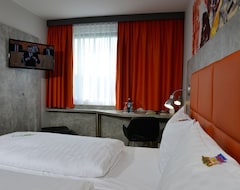 Khách sạn Sleepysleepy Hotel Giessen (Linden, Đức)