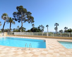 Hele huset/lejligheden Beach, Shops And Nautical Club On Foot - Swimming Pool (Saint-Raphaël, Frankrig)