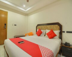 OYO 15948 Hotel Srees (Tiruchirappalli, Indija)