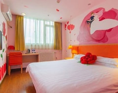 Hotel Home Inn (Dalian, Kina)