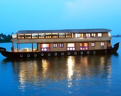 Khách sạn Pournami Houseboats (Alappuzha, Ấn Độ)
