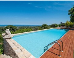 Toàn bộ căn nhà/căn hộ Villa With Private Pool At 8 Kilomtres From The Adriatic Beaches Of Apulia (Sinopoli, Ý)