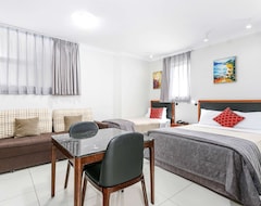 Khách sạn Comfort Inn & Suites Burwood (Sydney, Úc)