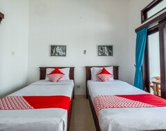 Hotel OYO 915 Villa Sari (Jembrana, Indonesia)