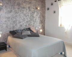 Tüm Ev/Apart Daire 4 Bedroom Accommodation In Malataverne (Malataverne, Fransa)