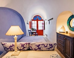 Otel 3Arches By Thireon (Oia, Yunanistan)