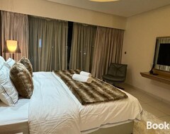 Toàn bộ căn nhà/căn hộ Royal Apartments By Damac Paramount Towers (Dubai, Các tiểu vương quốc Ả Rập Thống Nhất)