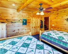 Cijela kuća/apartman Stunning 3br Custom Log Cabin With One Of A Kind Mountain Views (Margaretville, Sjedinjene Američke Države)