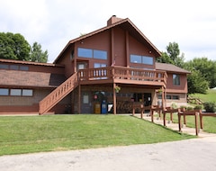 Neshonoc Lakeside Camping Resort (West Salem, EE. UU.)