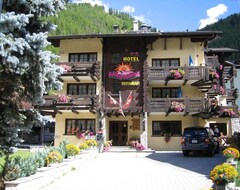 Hotel Baergsunnu (Saas Fee, Switzerland)