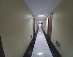 Hotel Oyo Life 93030 Apartement Gateway Cicadas By Inpro (Bandung, Indonesien)
