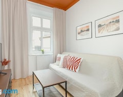 Tüm Ev/Apart Daire Comfortable & Bright Apartment Rzeszow By Renters (Rzeszów, Polonya)