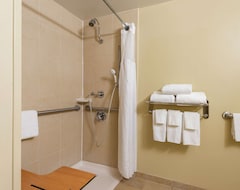 DoubleTree by Hilton Hotel Grand Rapids Airport (Grand Rapids, USA)