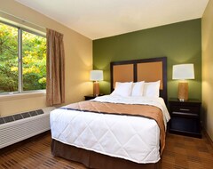 Koko talo/asunto Country Inn&suites Charlotte University Place (Charlotte, Amerikan Yhdysvallat)