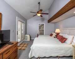 Hotel Villages Of The Wisp #32 Winding Way Three-Bedroom Townhome (McHenry, USA)