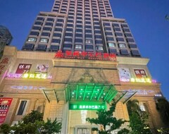 Royal Duke Cherrabah Hotel (Zhongshan, China)