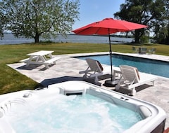 Casa/apartamento entero Belle Aire Landing - Your Own Unique Waterfront Compound & Pool! (Dorchester, EE. UU.)