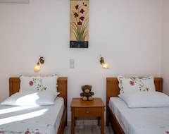 Hotel Holidays In Real Cretan Nature Field! (Rethymnon, Grčka)