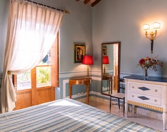 Hotelli Il Piccolo Castello (Monteriggioni, Italia)
