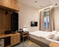 Khách sạn Hop Inn Rooms & Suites Belgrade (Belgrade, Séc-bia)
