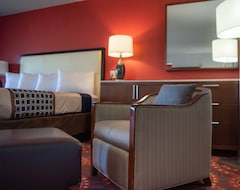 Khách sạn Spencer Inn & Suites (Spencer, Hoa Kỳ)