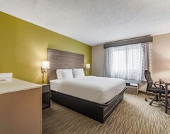 Surestay Plus Hotel By Best Western Mcguire Afb Jackson (Cookstown, ABD)