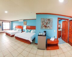 Hotel Fish Hook Marina & Lodge (Golfito, Costa Rica)