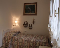 Cijela kuća/apartman Apartment / Condo in Marina Di Castagneto Carducci with 3 bedrooms sleeps 8 (Castagneto Carducci, Italija)