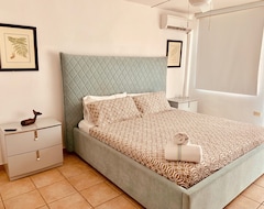 Pansiyon Coastal Express Inn & Suites #1 At 681 Ocean Drive (Arecibo, Portoriko)