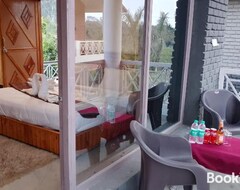 Hotel The Farmerian Resort (Ramnagar, Indija)